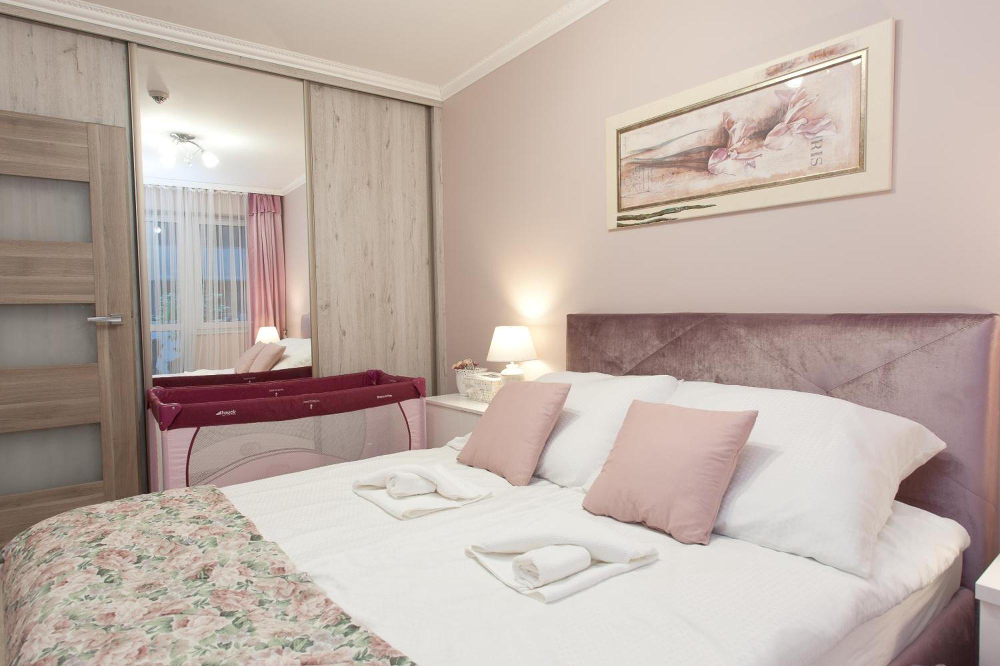 Apartament Kasprowicza 20 A Z Garazen コウォブジェク エクステリア 写真